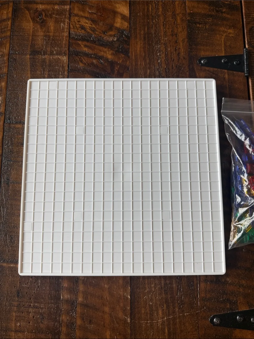 Mattel Blokus Strategy Board Game 2-4 Players Ages 7+ Incomplete Missing 1 Piece